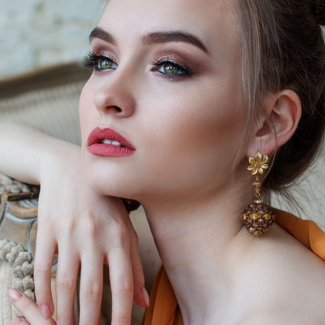 5 Skincare Tips After Your Facelift